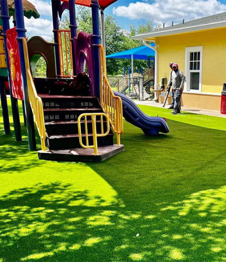Synthetic Grass in Delray Beach, Jupiter, Wellington, & Surrounding Areas