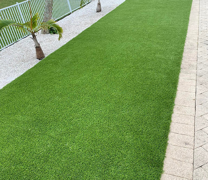 Artificial grass for dogs in Palm Beach Gardens, FL